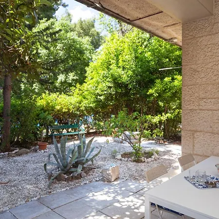 Veranda Holiday home